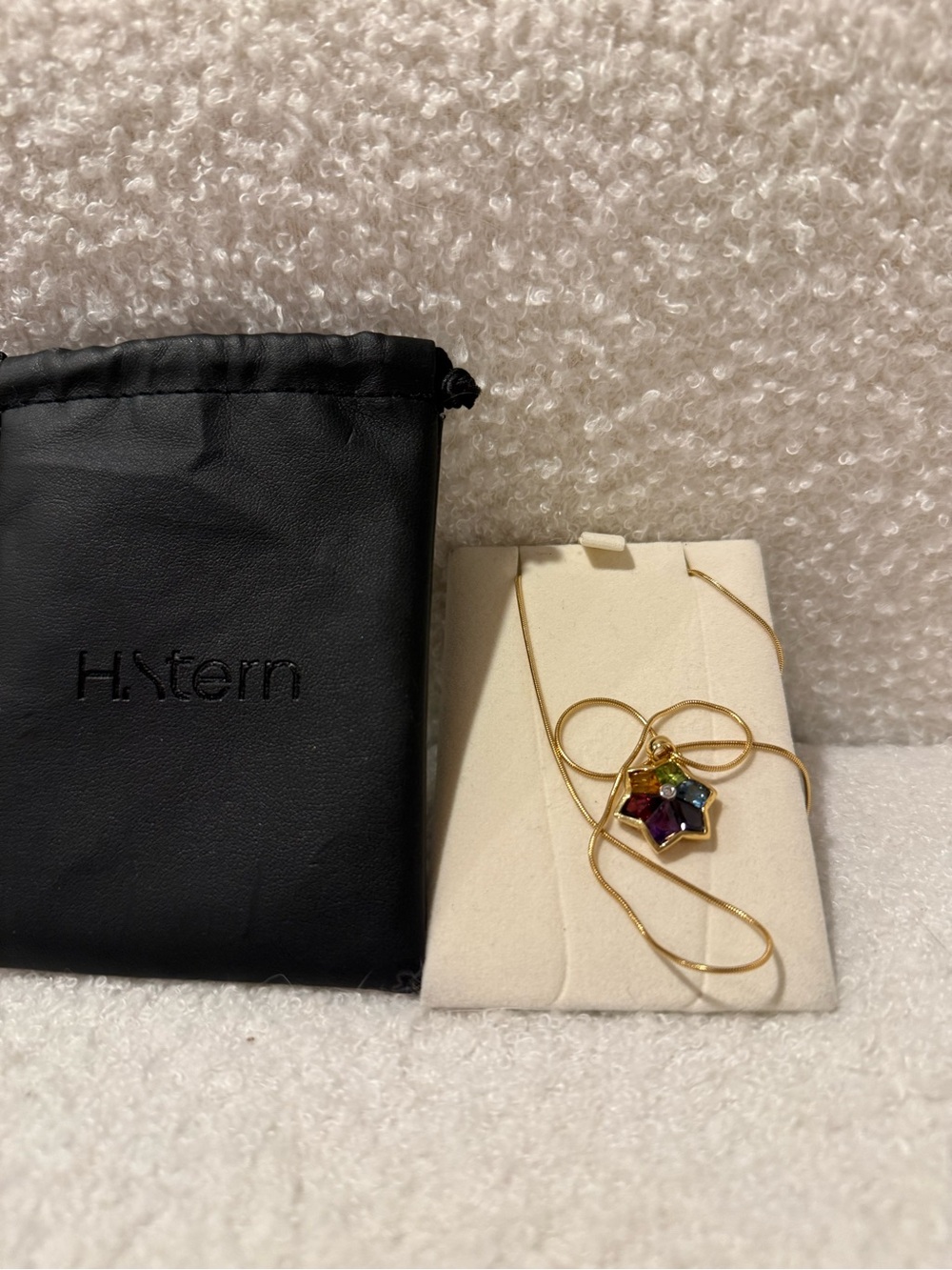 genuine vintage H.Stern 18K yellow gold multi-gemstone star pendant necklace